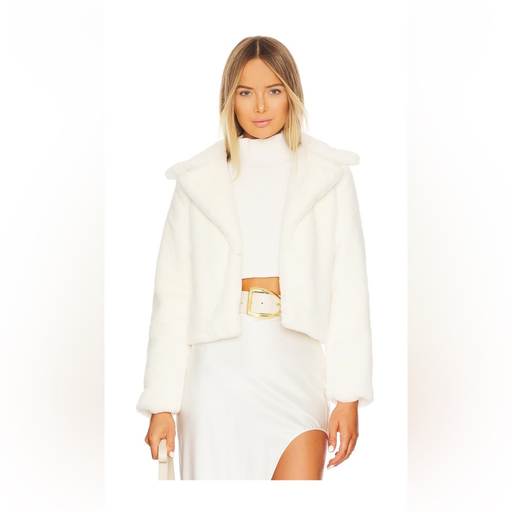 Women’s White Faux Fur Cropped Jacket